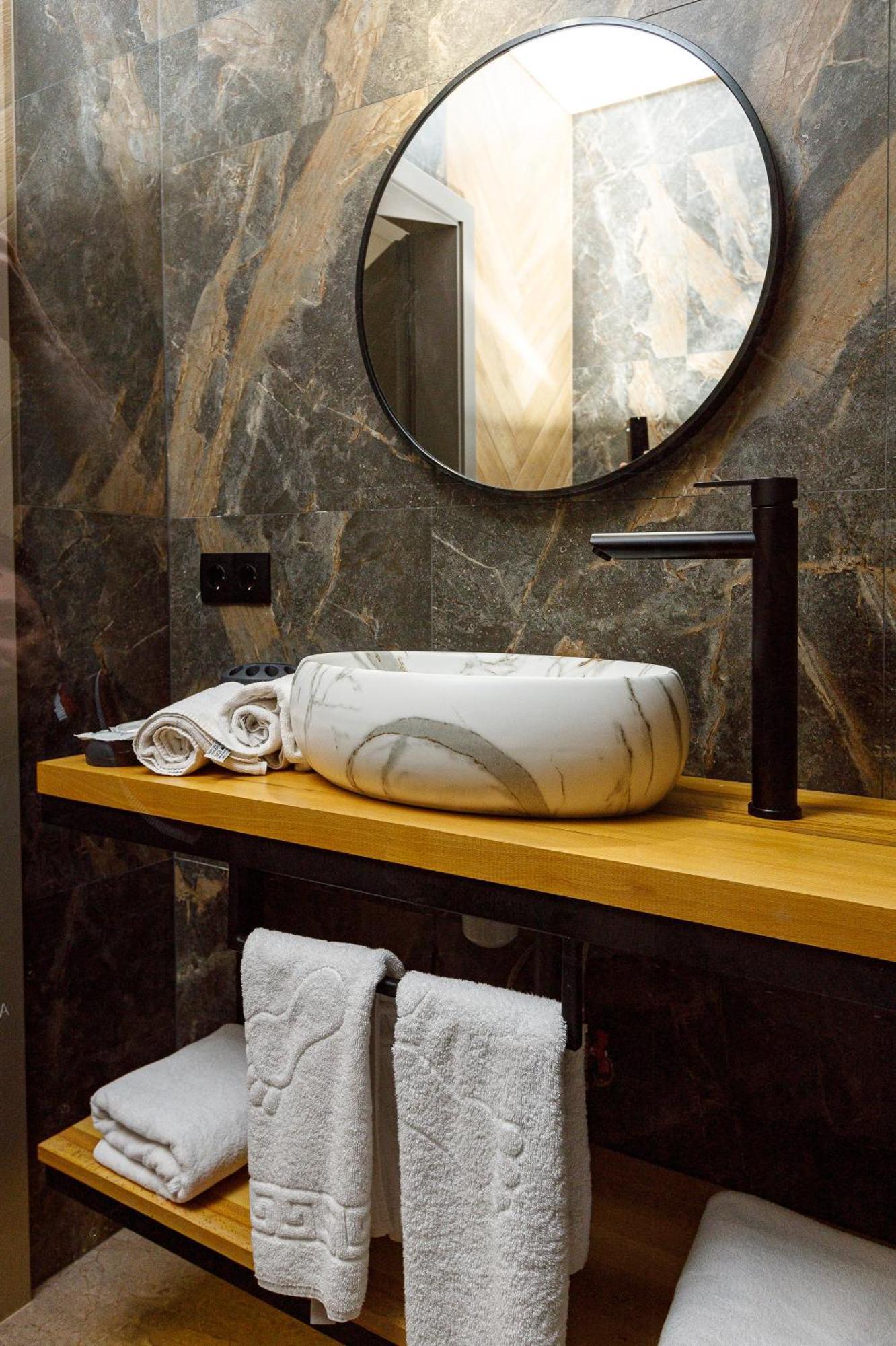 Discovery Garden Apartments Khmelʼnytsʼkyy Dış mekan fotoğraf
